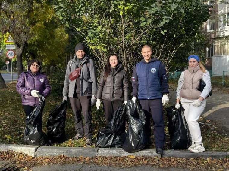 В ходе городской санитарной пятницы вывезли 360 кубометров мусора