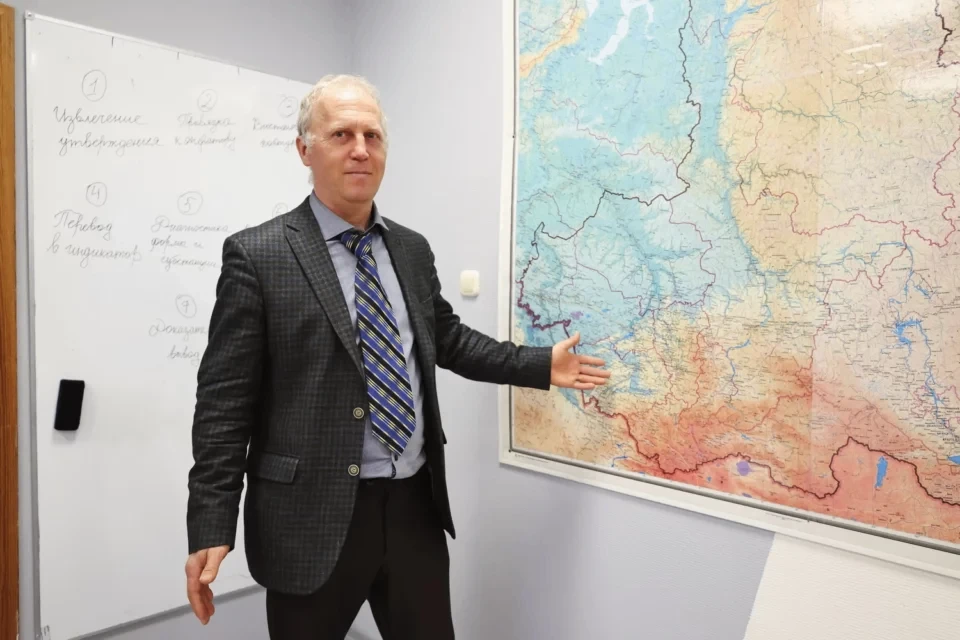 Хорошо бродить по свету. Географ Александр Кротов — о том, как полюбил науку о земле