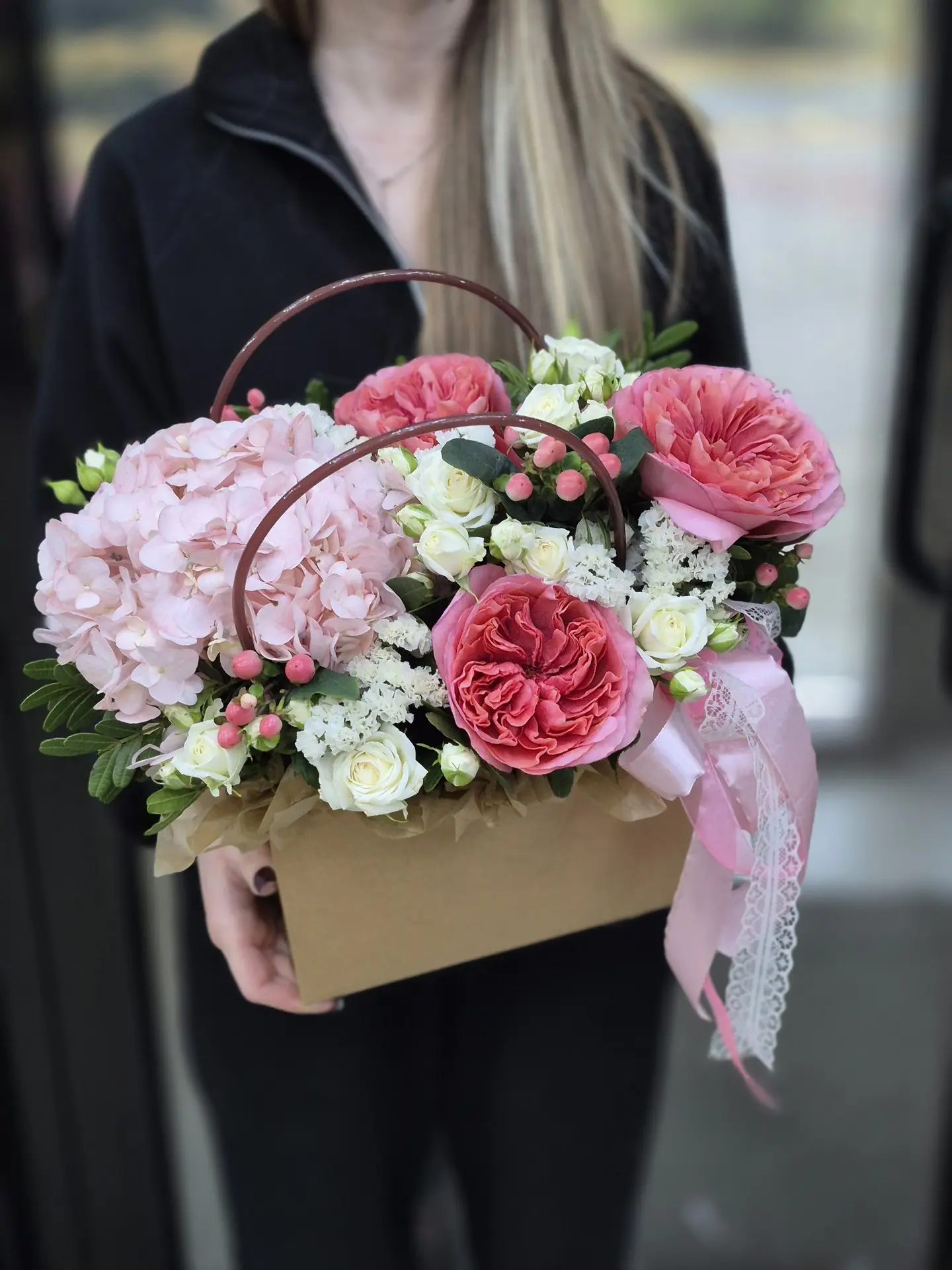 💕 3300 💕