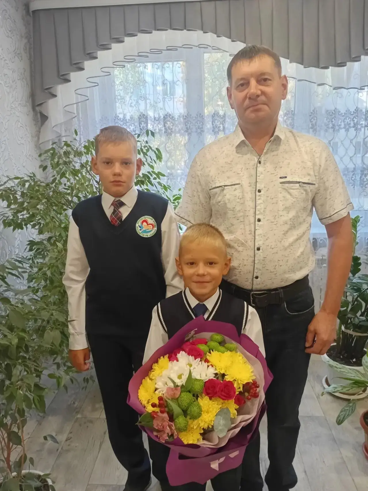 🎉 Онлайн‑акция ко Дню Отца: «Папа — мой первый наставник»! 🎉