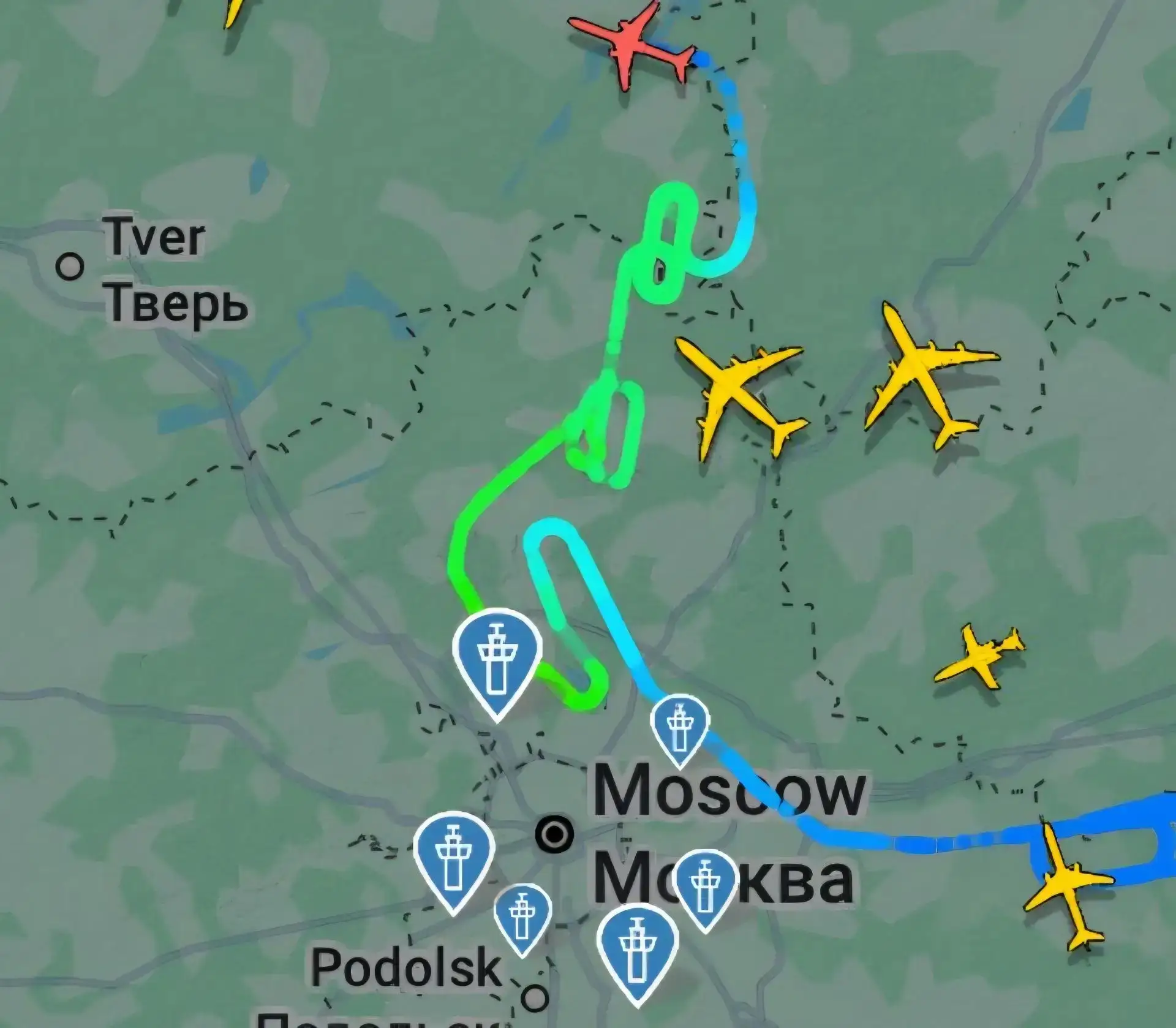 ❗️Самолёт Путина не может приземлиться в Москве из-за атаки БПЛА❗️