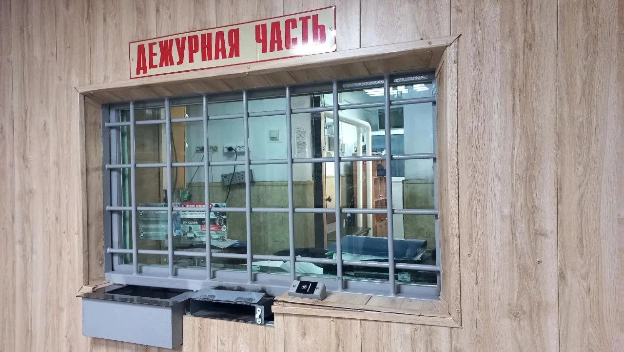 Ответит за побои: апшеронские полицейские задержали мужчину, избившего своего знакомого