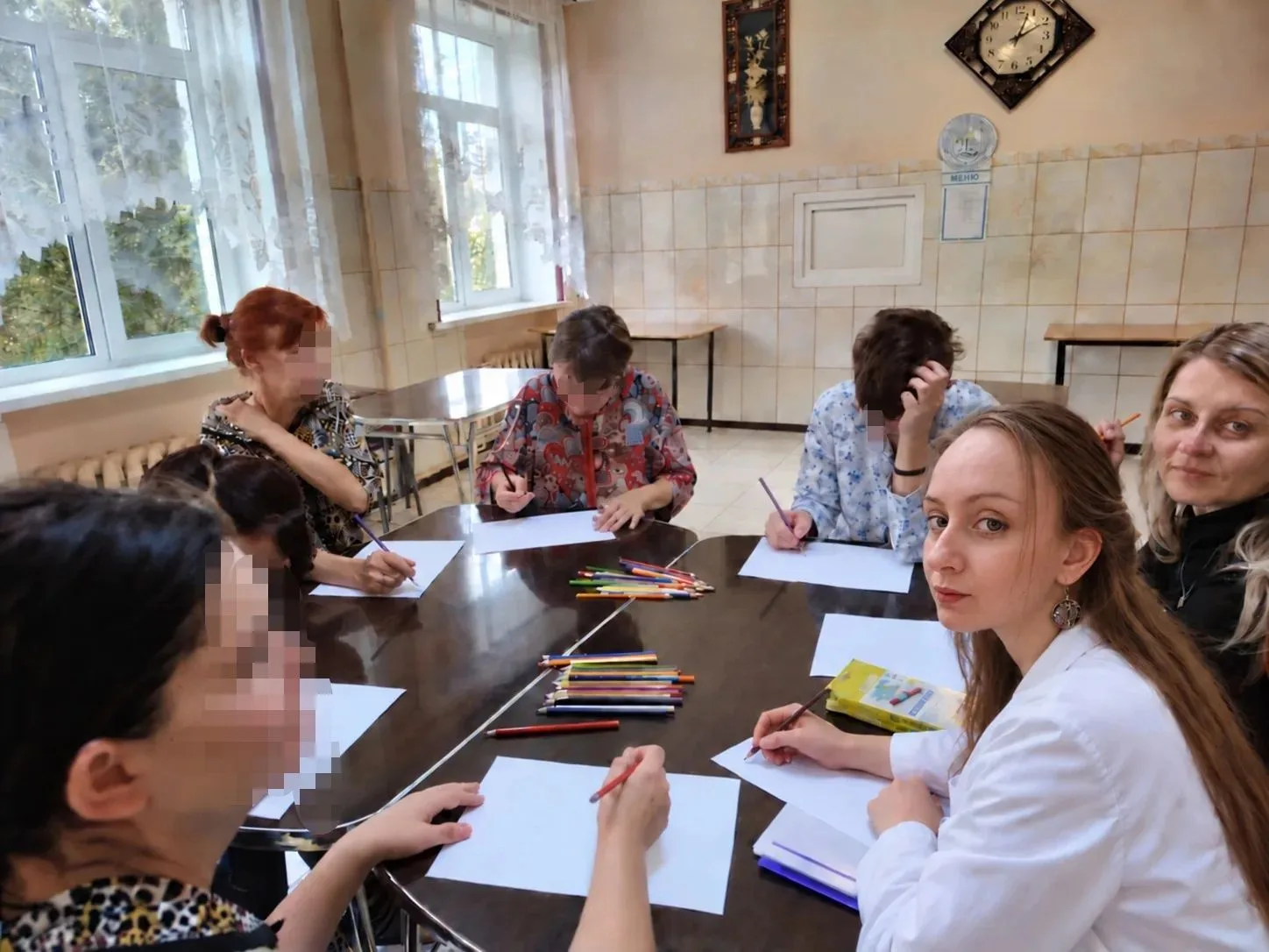 Недавно клинический психолог Наиля Ерусланова и социальный работник-психолог Елена Тимо...