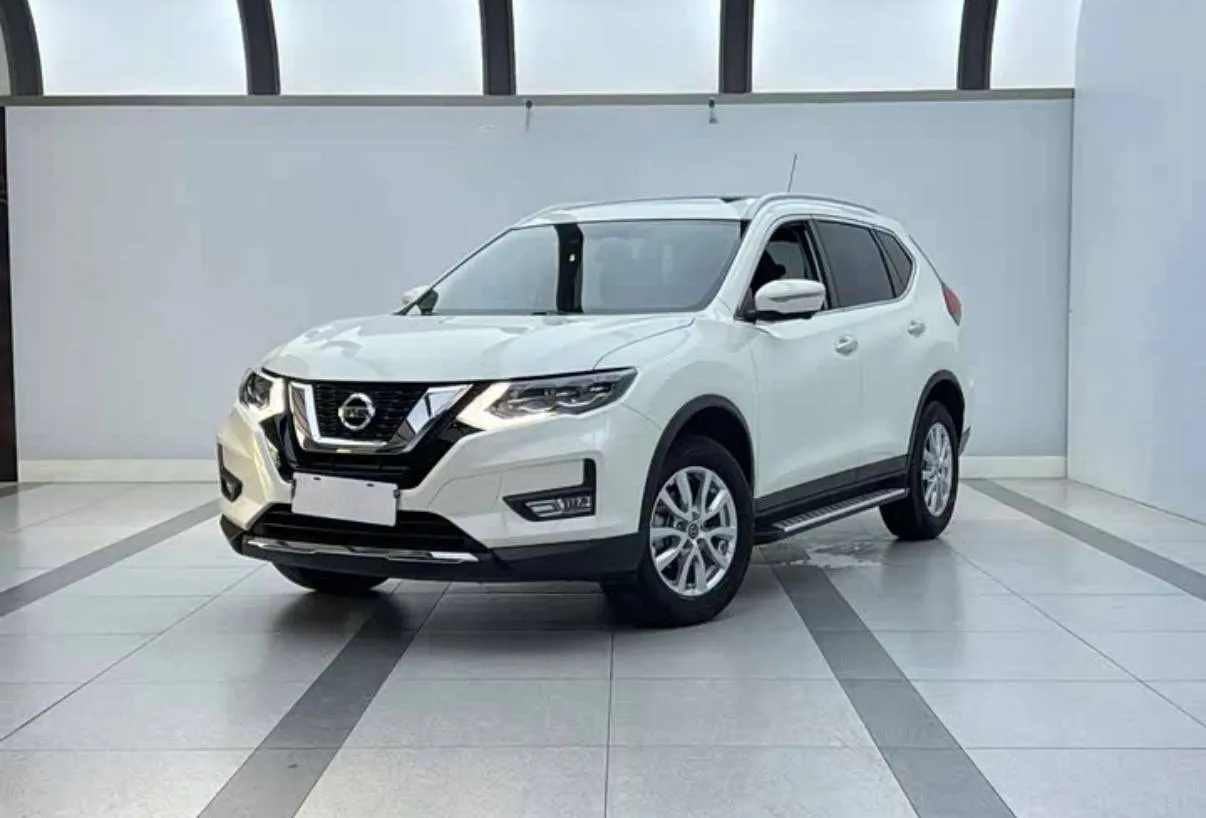 Nissan X-Trail 2023 года 🇨🇳