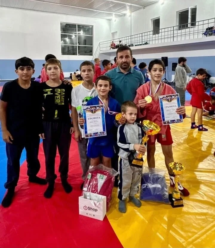 🏆10 октября в селе Чернолесском Новоселецкого округа состоялся открытый турнир по самб...