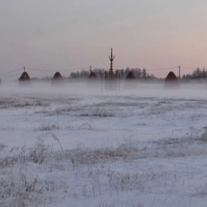 Холодный 13 октября в Якутске: -15°C и штормовой ветер