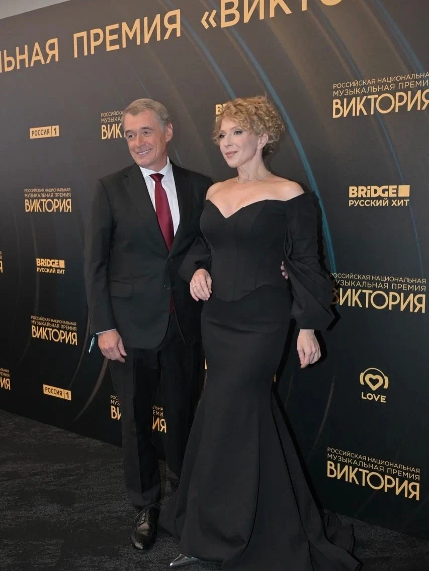 ✨Фотки с гала-ужина музыкальной премии «Виктория».