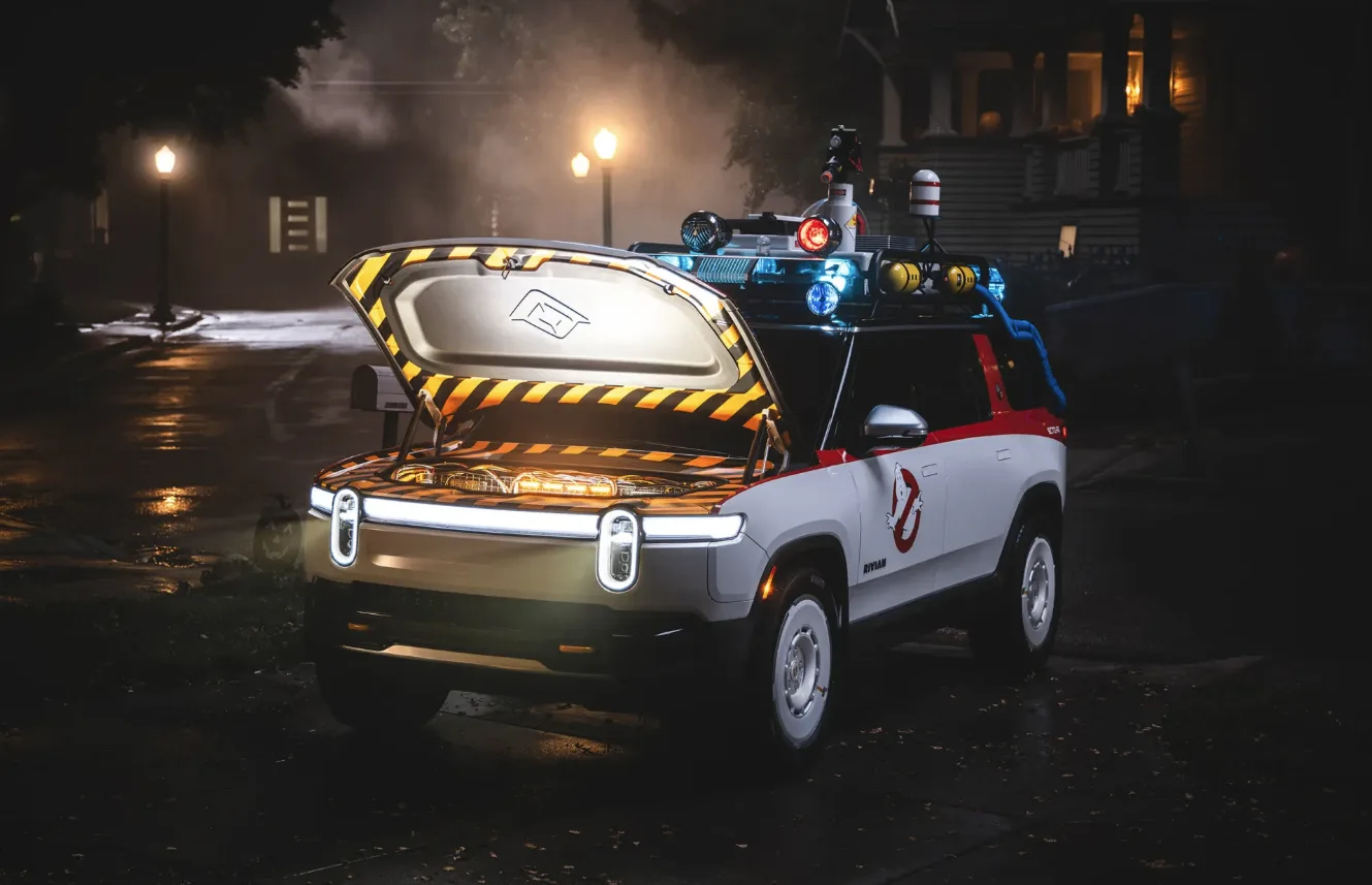 👻 Rivian превратила R1S в машину охотников за привидениями ЭКТО-1