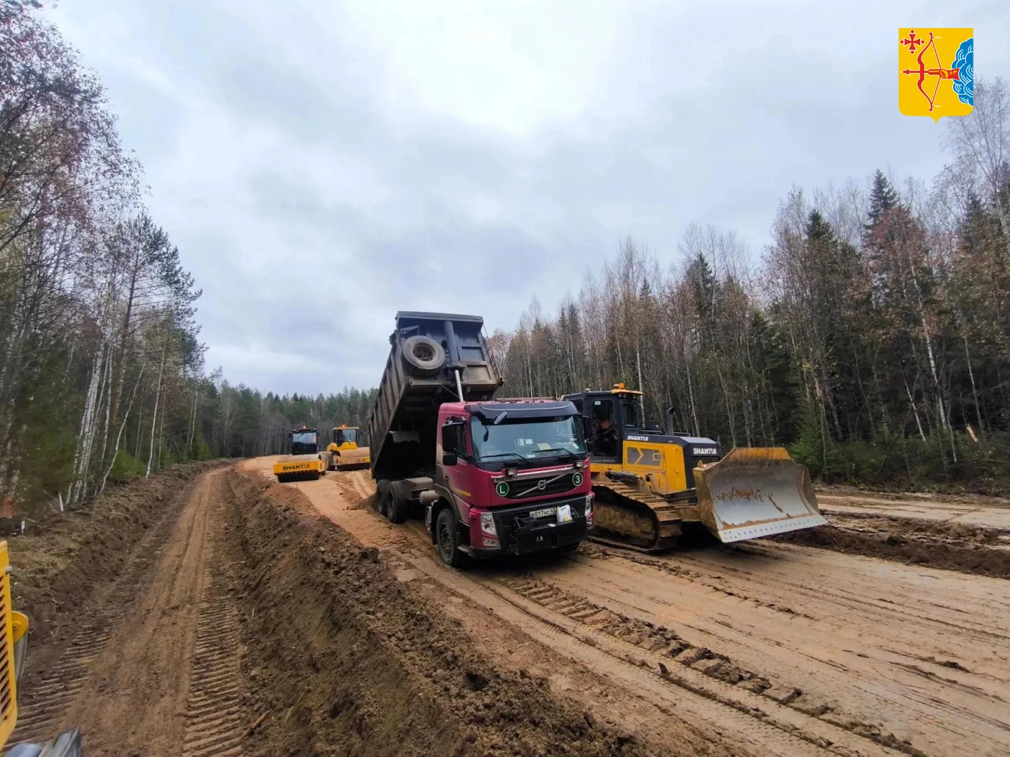 🚜 В Подосиновском районе завершается реконструкция дороги Пинюг — Скрябино в рамках на...