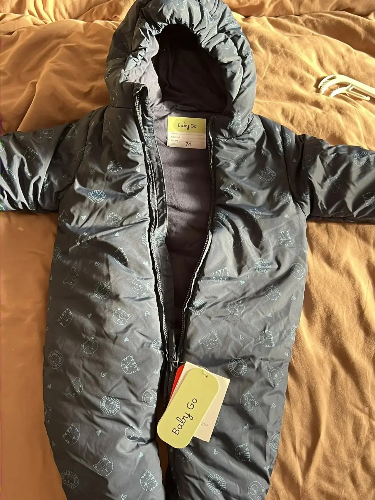 Продам новые комбинезоны