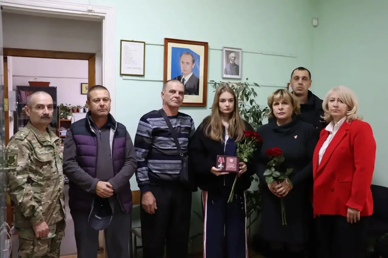 За мужество и отвагу, проявленные при исполнении воинского долга, Михаил Кулешов посмер...