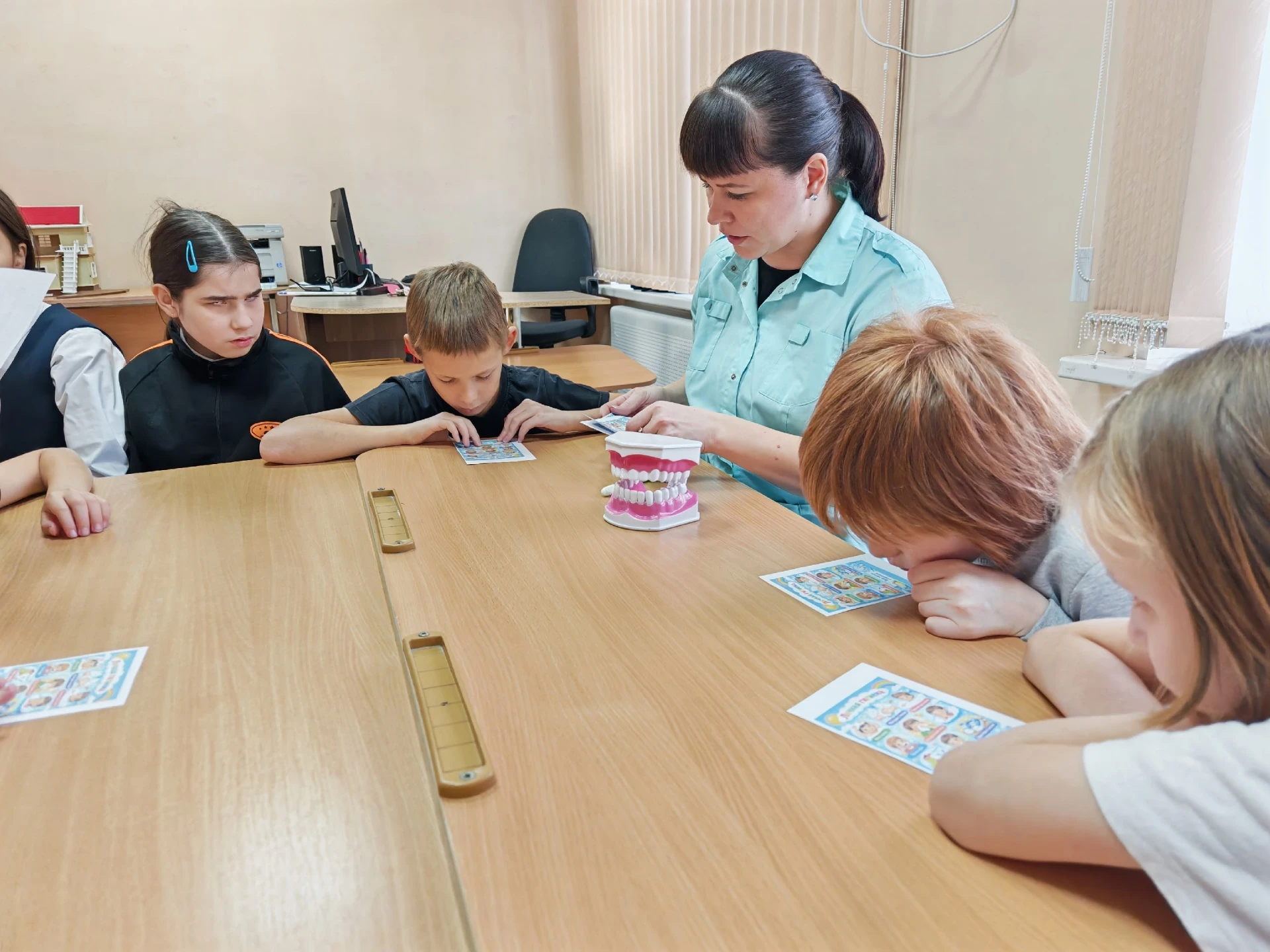 Сегодня в школе-интернат прошел урок здоровья с медицинской сестрой Анной Борисовной. О...