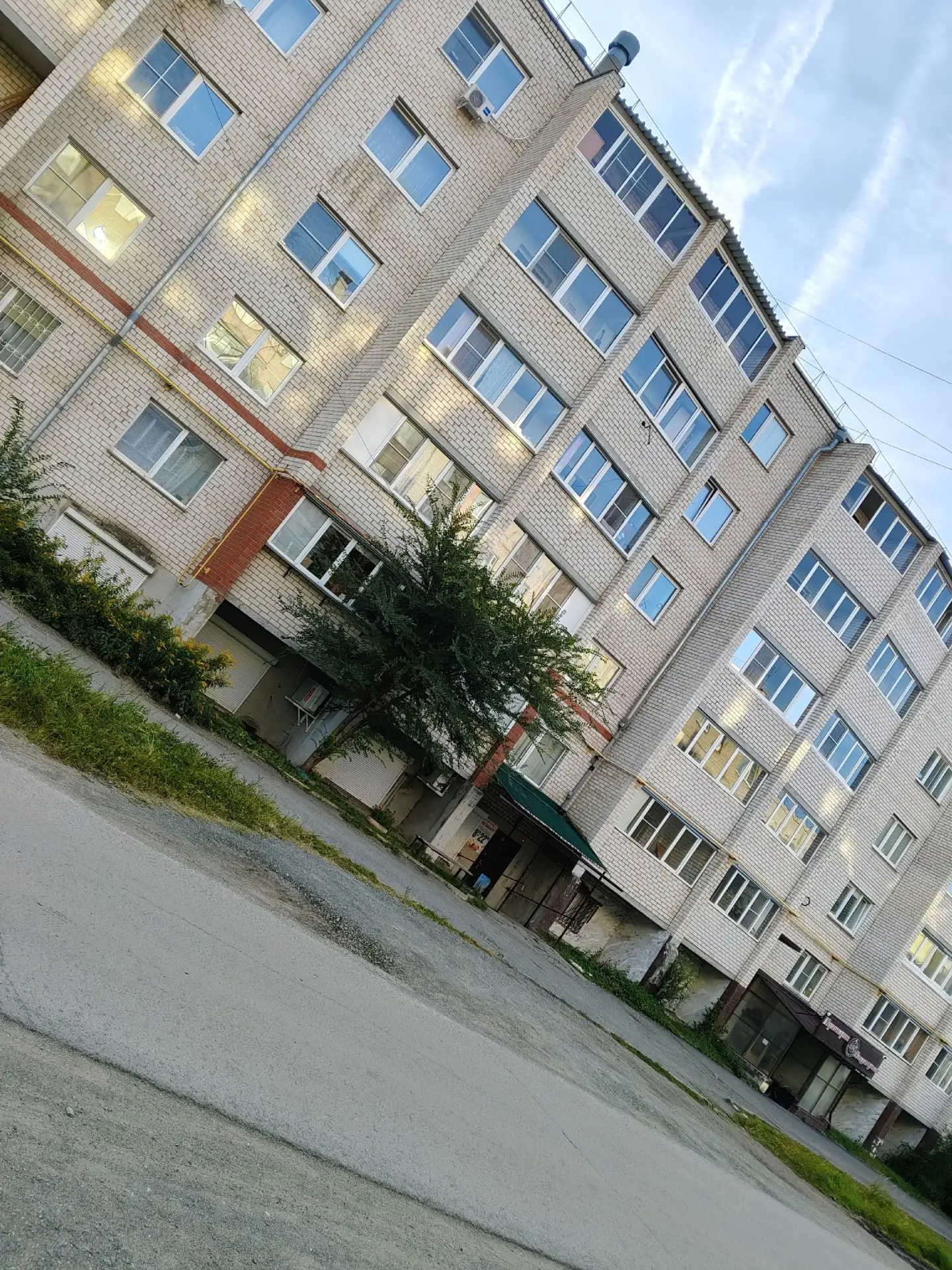 Продам п. Первомайский 5/5,46.1 все вопросы по телефону 89507309724