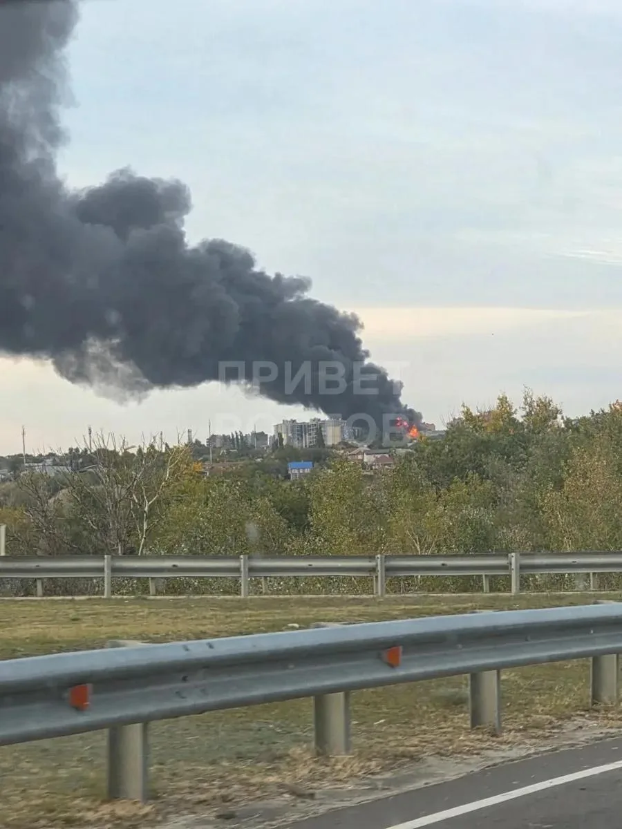 **В Аксае на ул.Гагарина 19 очень сильно горит.....**В МЧС в 16:20 поступила информация...