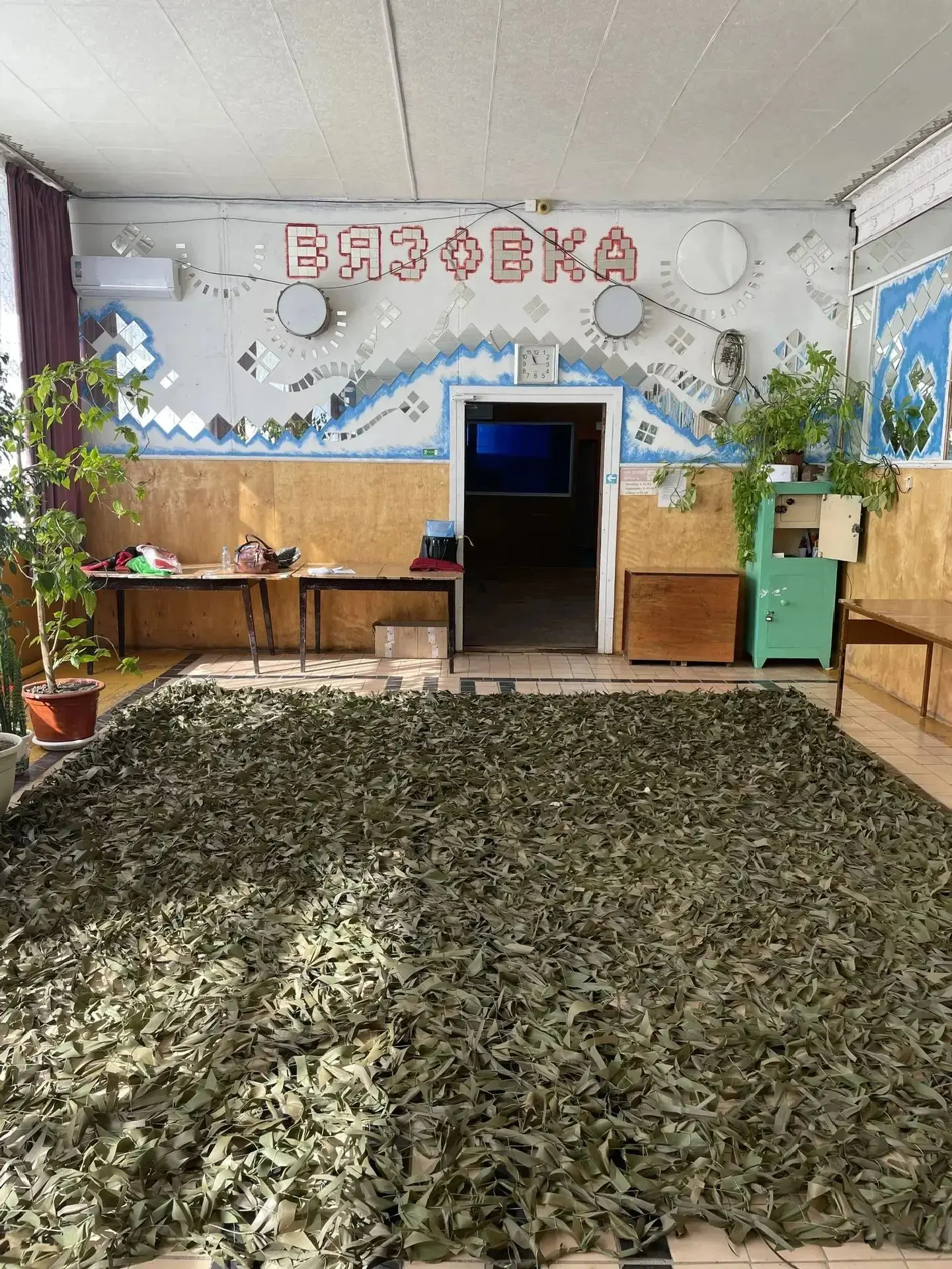 Вязовским пунктом плетения маскировочных сетей изготовлены новые обереги для наших бойц...