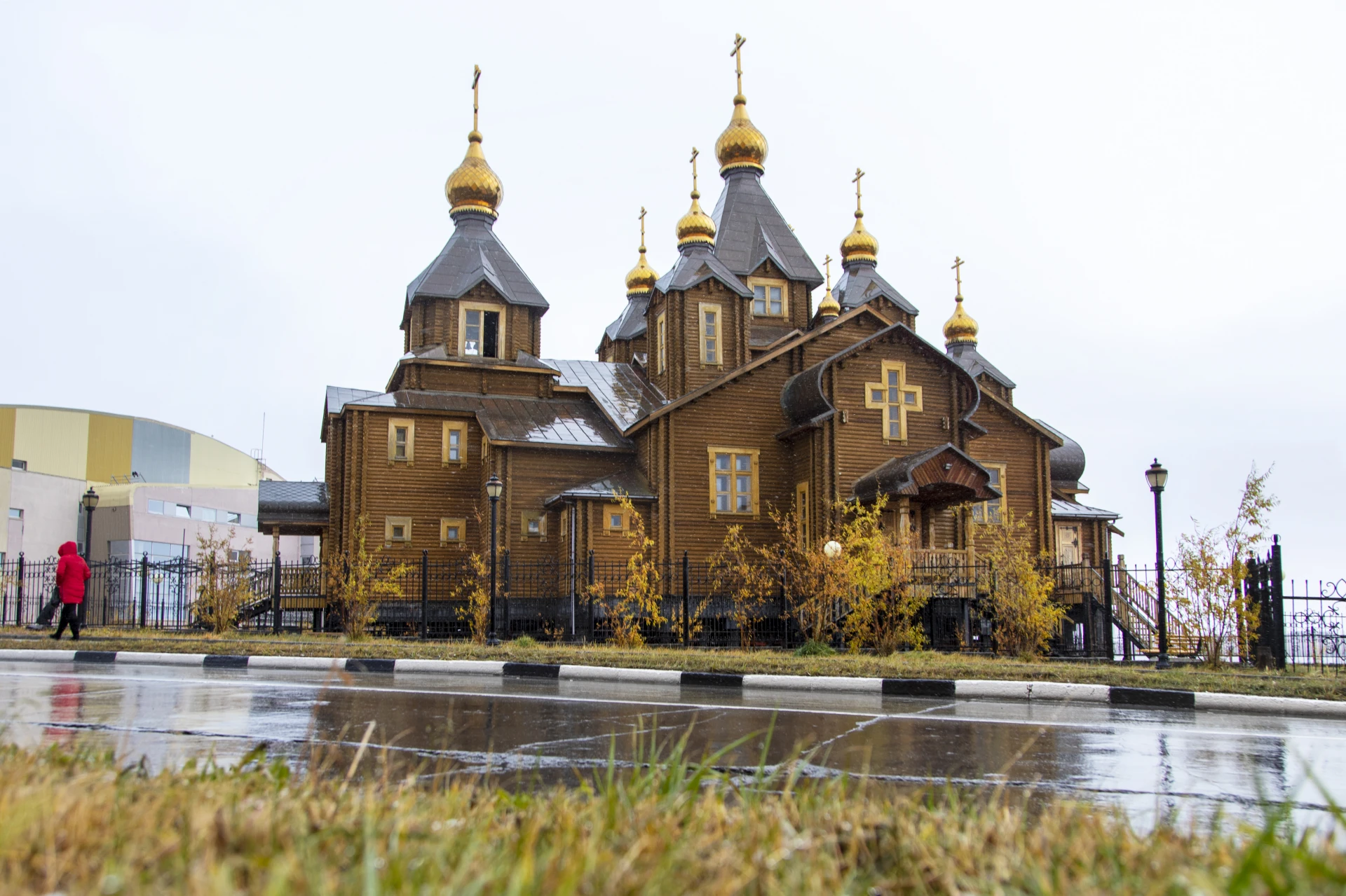 Доброе утро, друзья. Новая неделя нам дарит краски осени, но уже чувствуется морозный в...