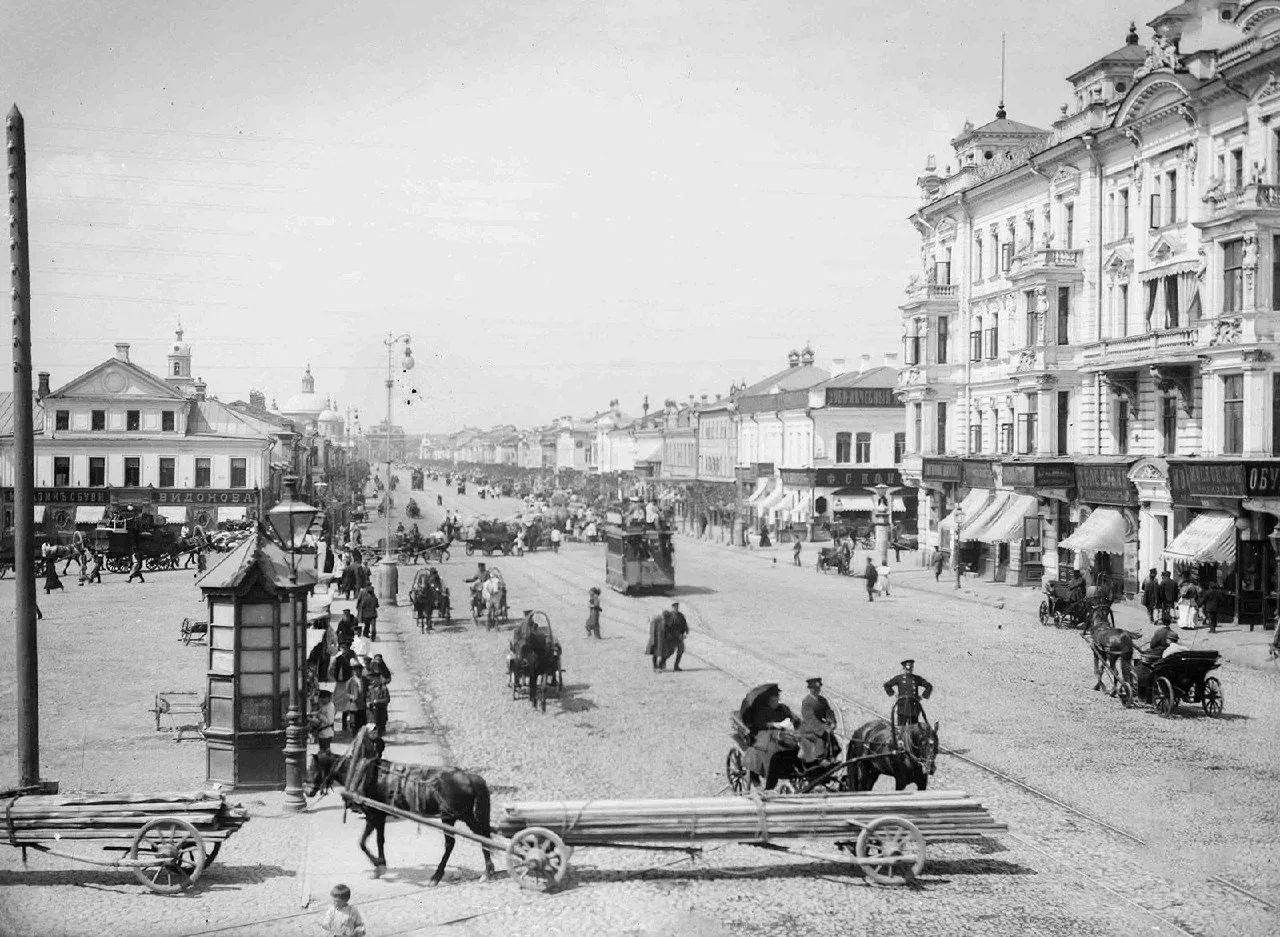 📸 Москва без пробок и высоток: Тверская в 1888 году