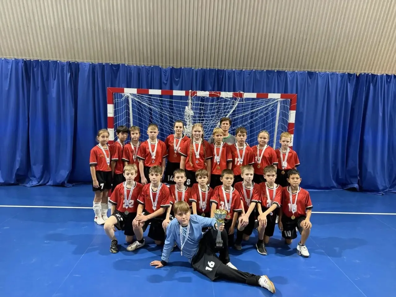 🤾‍♂️ ПОБЕДА НА ТУРНИРЕ ПО ГАНДБОЛУ! 🥇