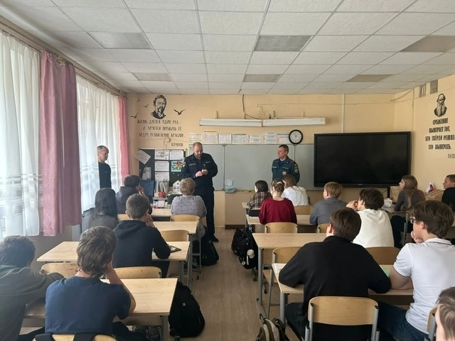 Сотрудниками ГКУ РК "ОПС по Лахденпохскому муниципальному округу" и ОНДиПР по Сортаваль...