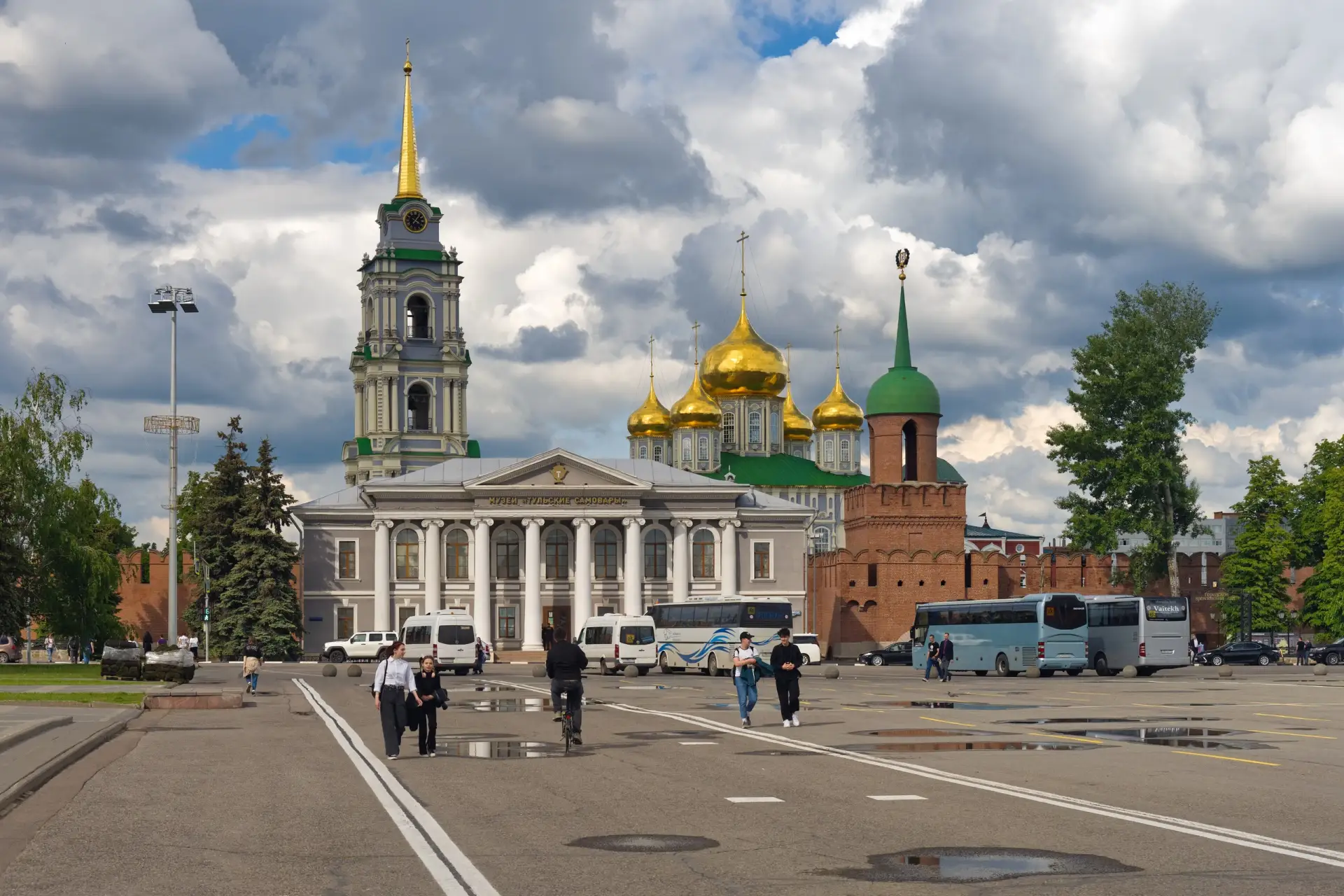 ⚔️ Тула — город, который в 1552 году выдержал осаду и с тех пор работает на оборону страны