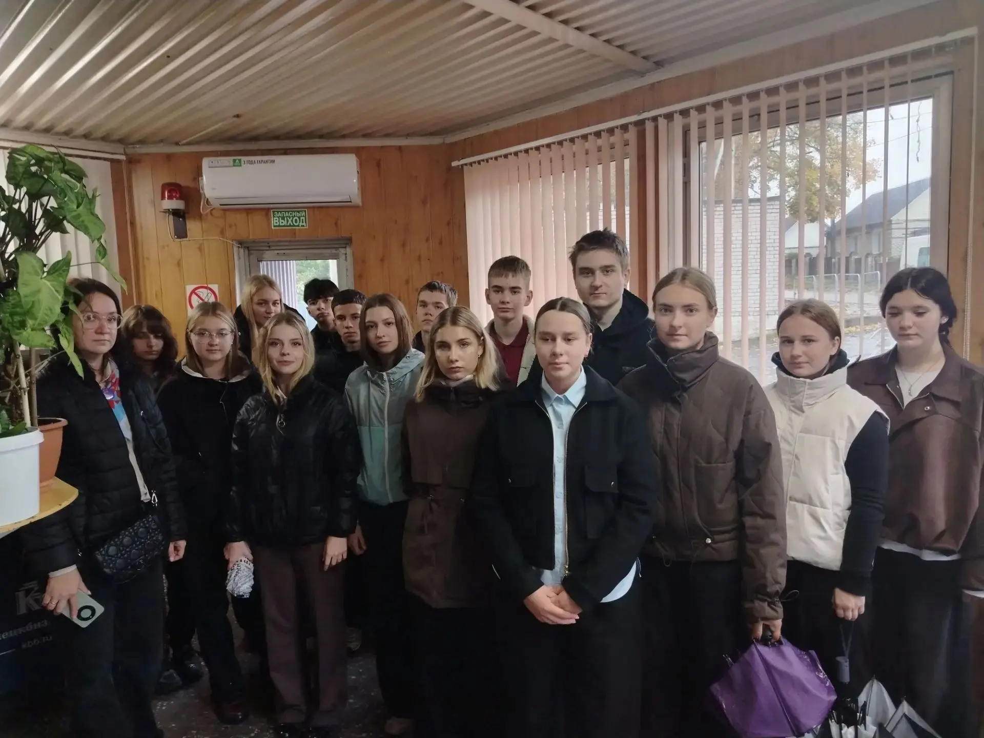 В рамках Всероссийской акции «Неделя без турникетов» учащиеся 9 «А» класса МБОУ «Средня...