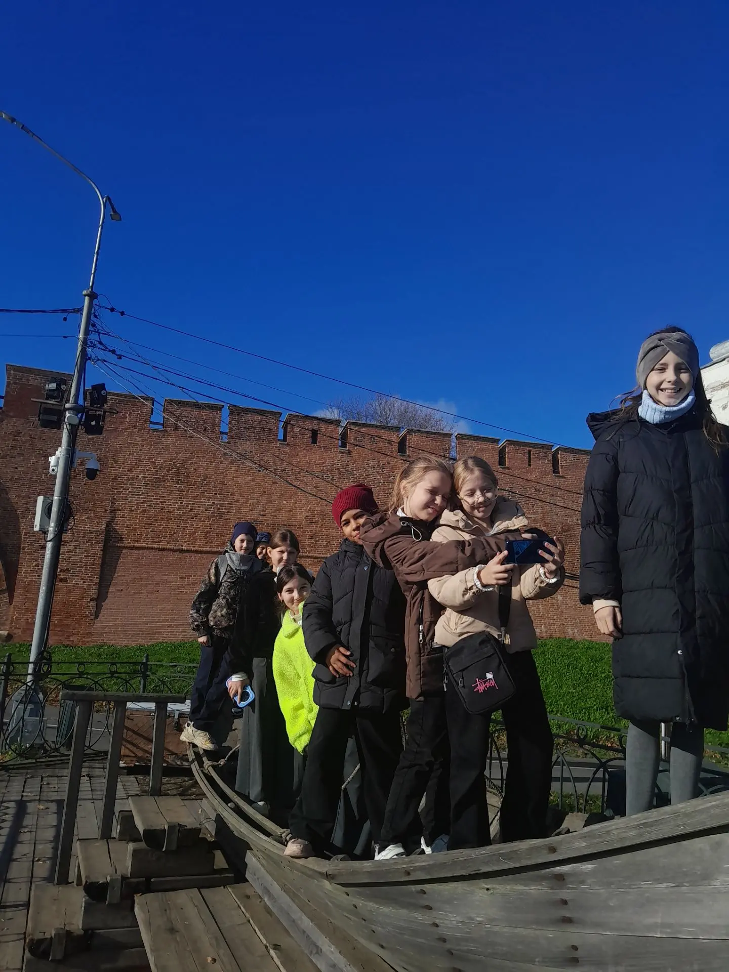 Ученики 4а  класса посетили музей Великого моста в Кремле. Экскурсоводы очень интересно...