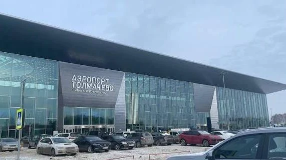 В Сибири задерживаются рейсы шести авиакомпаний