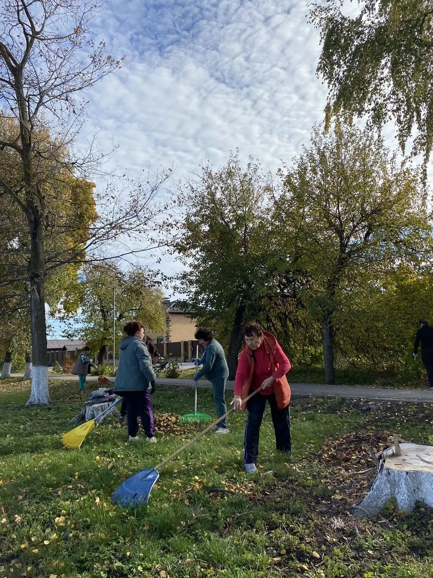 🧹 В Рамони прошёл субботник в рамках месячника благоустройства