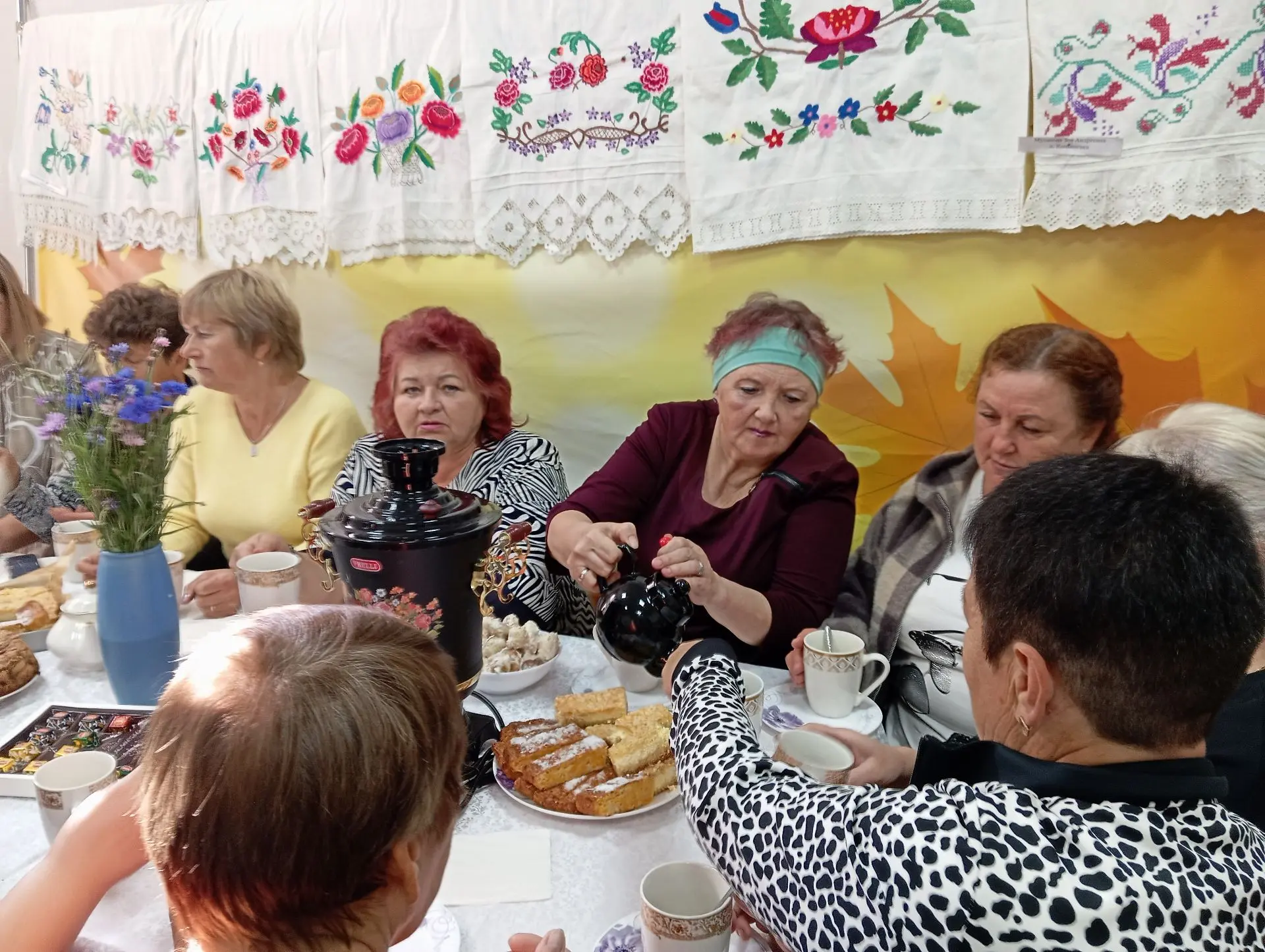В рамках Декады пожилого человека, в творческой гостиной Льговского филиала ОБУСО «Рыль...