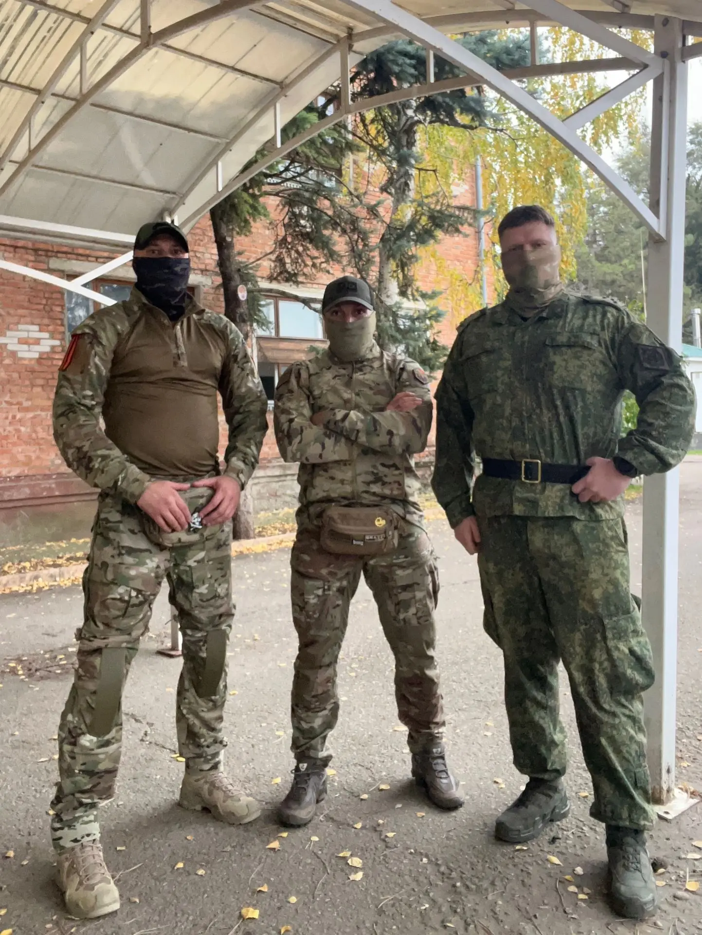 Друзья, всех приветствуют