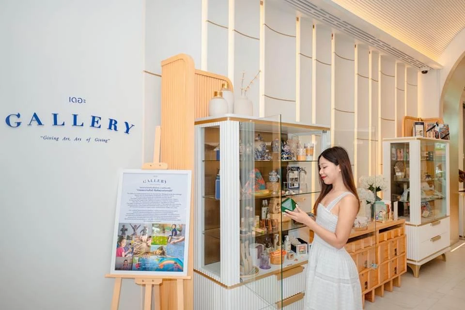🏦 The GALLERY в отеле Meliá Pattaya: поддержка талантливых тайских мастеров и молодого...