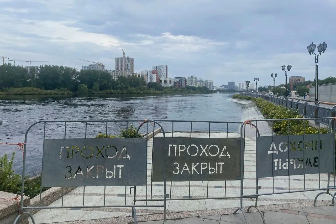 В то время как река Тура обычно готовится к зиме, в начале октября ее уровень снова поп...