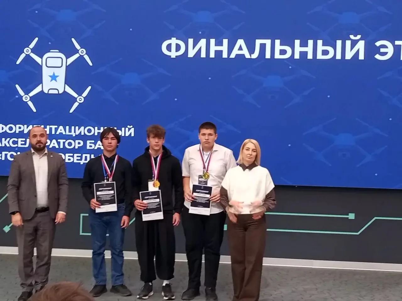 14 октября в кампусе «Школы 21» состоялись решающие заезды проекта «Гонка Победы». Из б...