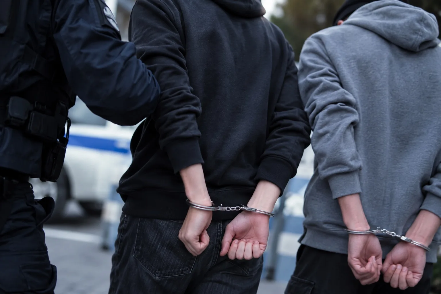 В Нальчике двое несовершеннолетних стали фигурантами уголовного дела о покушении на сбы...