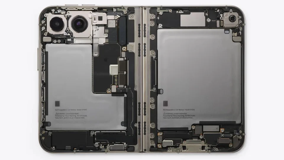 📱 Apple показала начинку iPhone Duo и его главную фичу