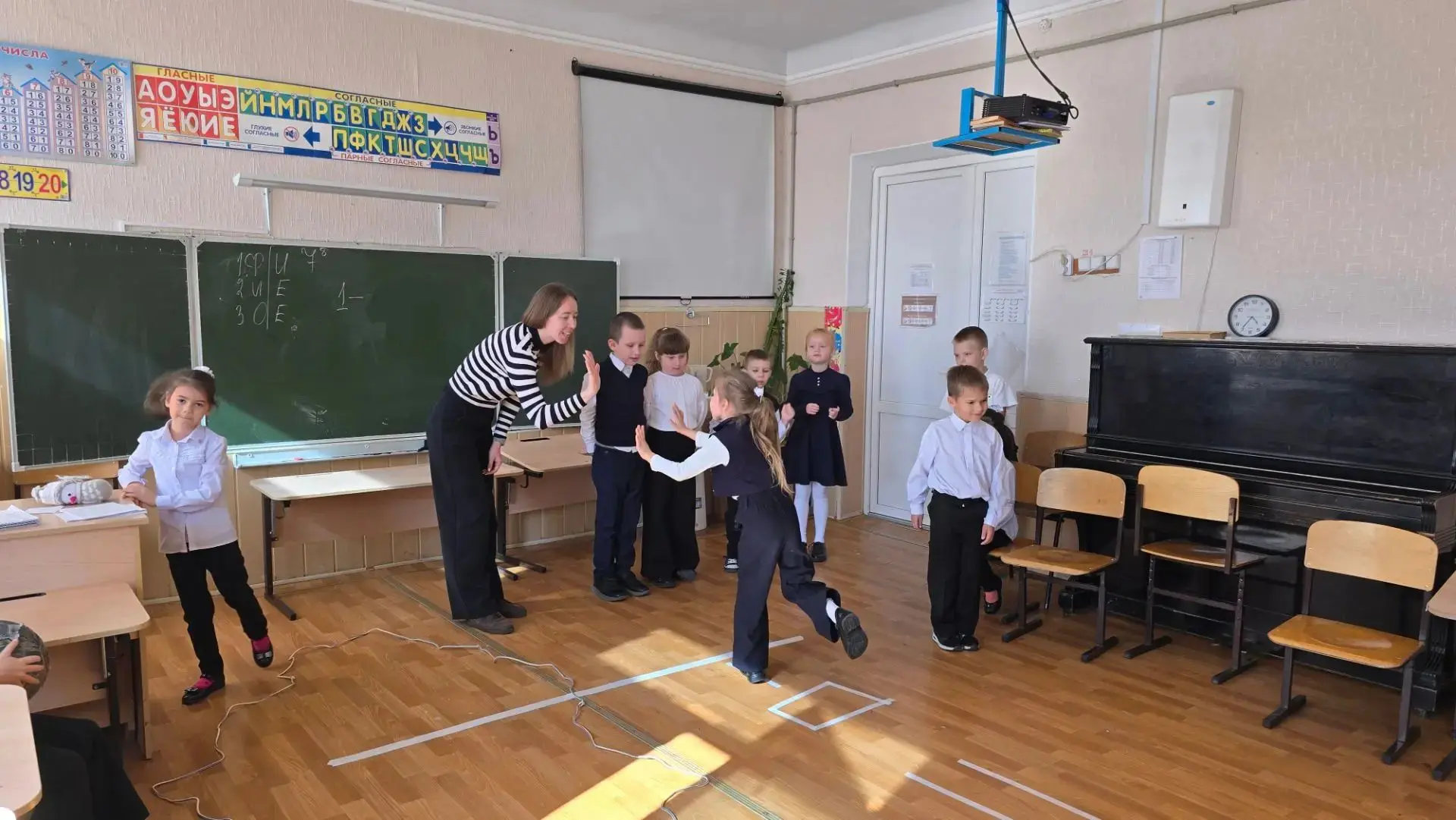 📢 Важный день в 1-А: безопасность, дружба и командный дух!