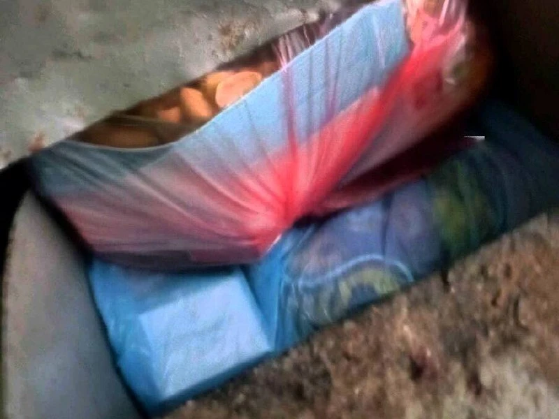 🗑 В Кузьминках жители жалуются на засор мусоропровода