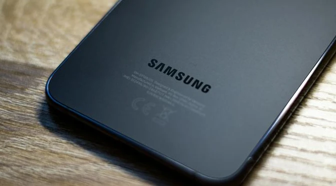 Samsung продолжает повышать цены