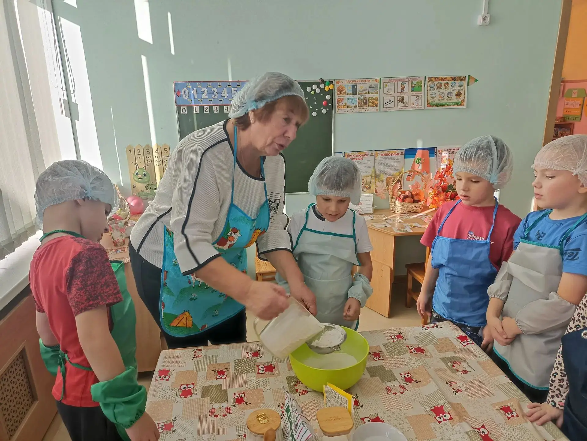 В череде мероприятий, посвященных году народов России в   коррекционной группе 2 прошло...