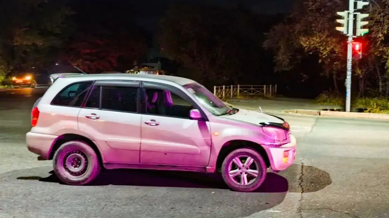 На проспекте Победы Toyota сбила подростка