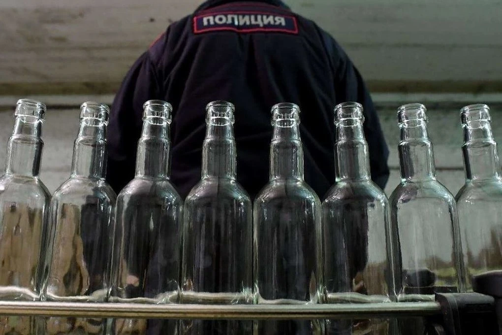 Сомелье сочинского бара отправился в колонию из-за алкоголя на 1,37 млн рублей