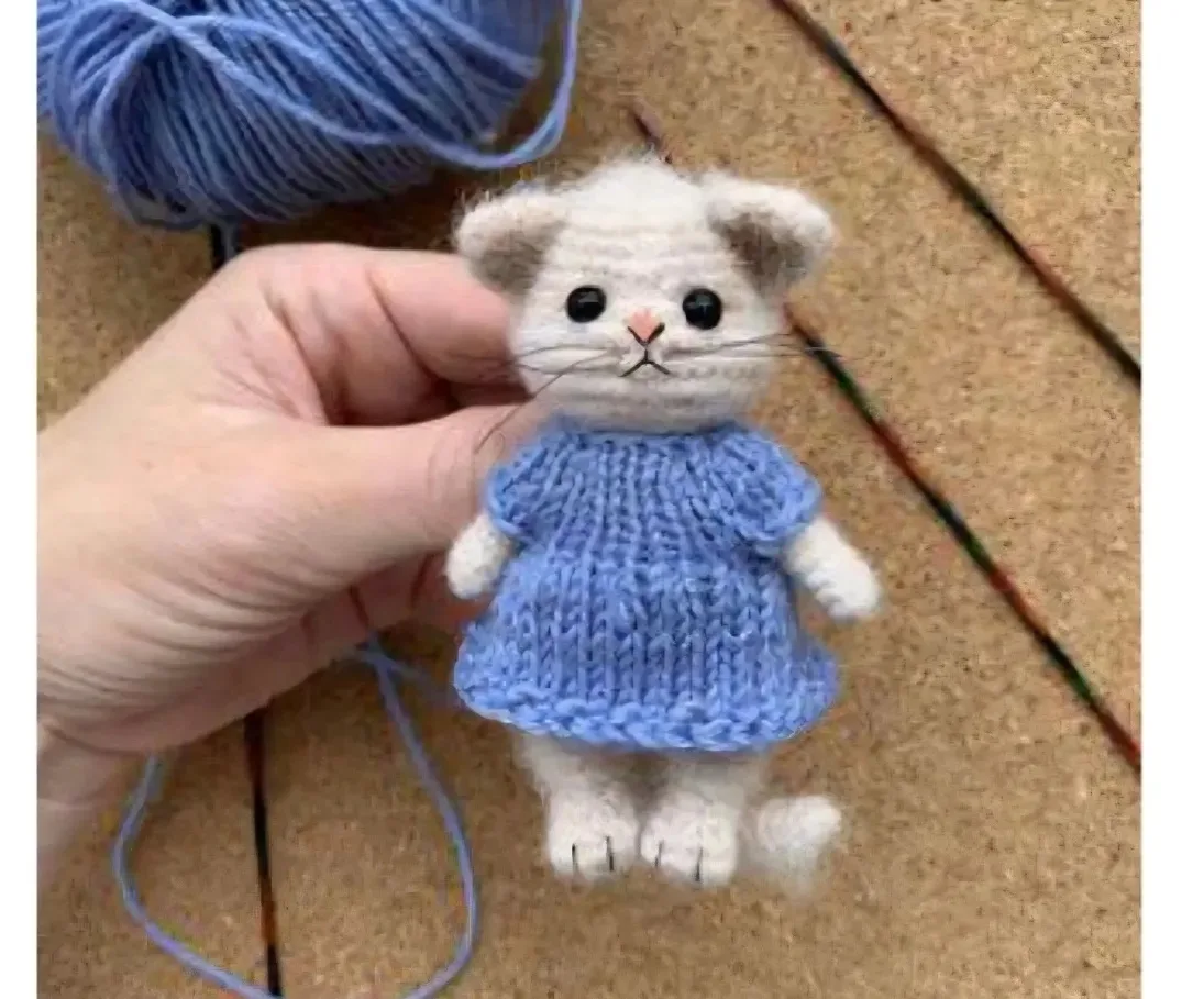 Котёнок, МК