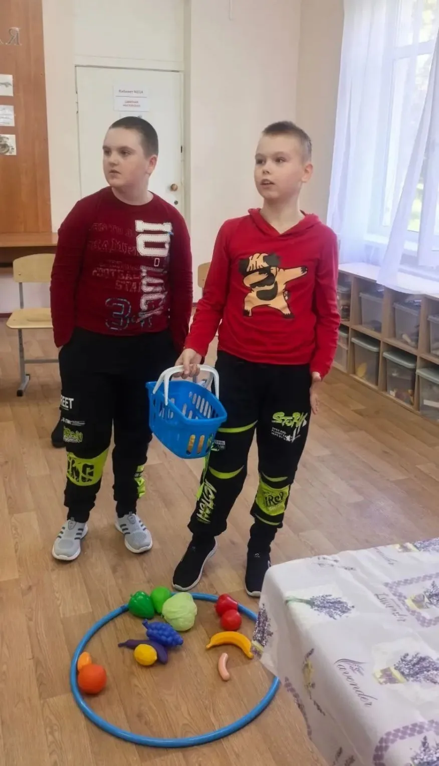 Первый месяц осени учащиеся пятых классов отметили "Весёлым арбузником". Игры и увлекат...