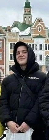 Сегодня стало известно, что Шнайдер Илья, ученик 11 класса, жизнерадостный, весёлый, оп...