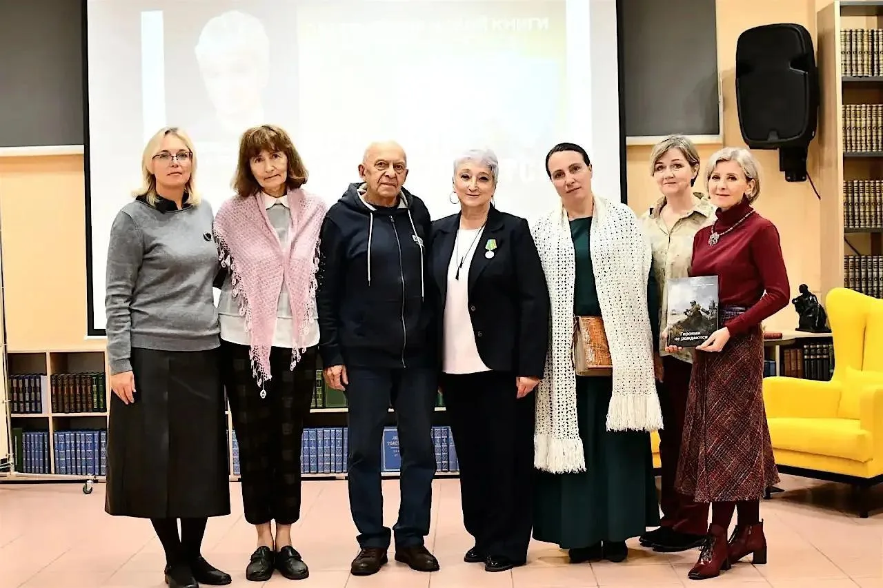 📍ЦЕНТРАЛЬНАЯ БИБЛИОТЕКА ИМЕНИ А. С. ПУШКИНА БГО