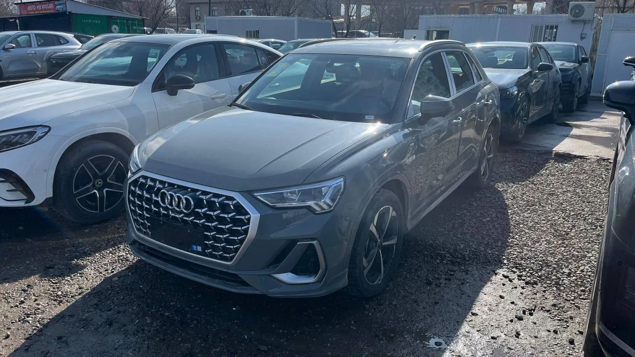 Audi Q3