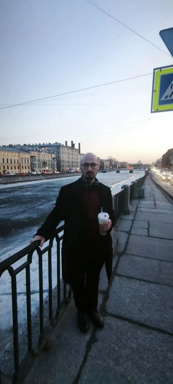 Всем привет! Меня зовут Виталий. Хочу найти здесь единомышленников, которые составят ко...