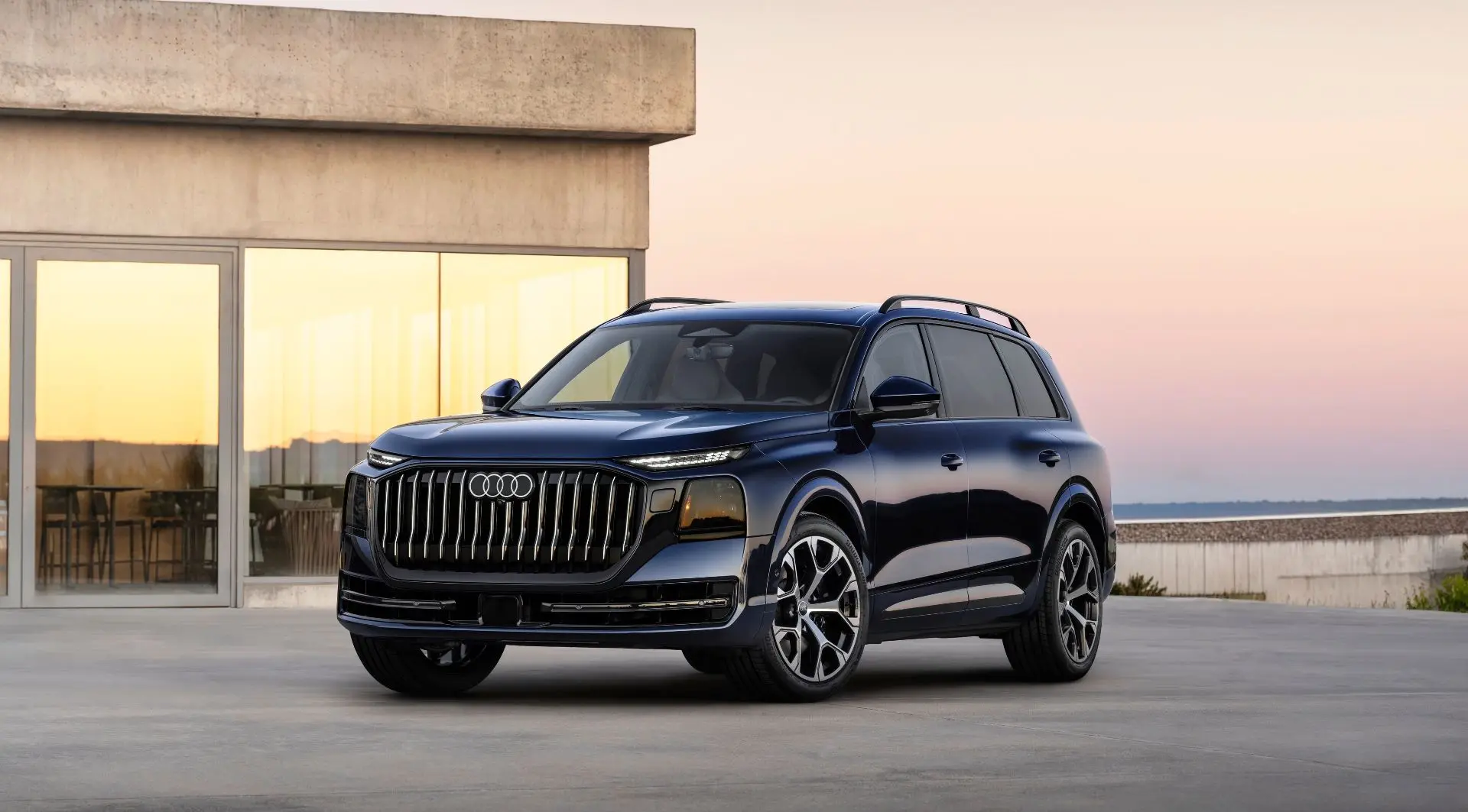 Audi Q9: новый флагман марки с максимальным пространством и технологиями премиум-класса