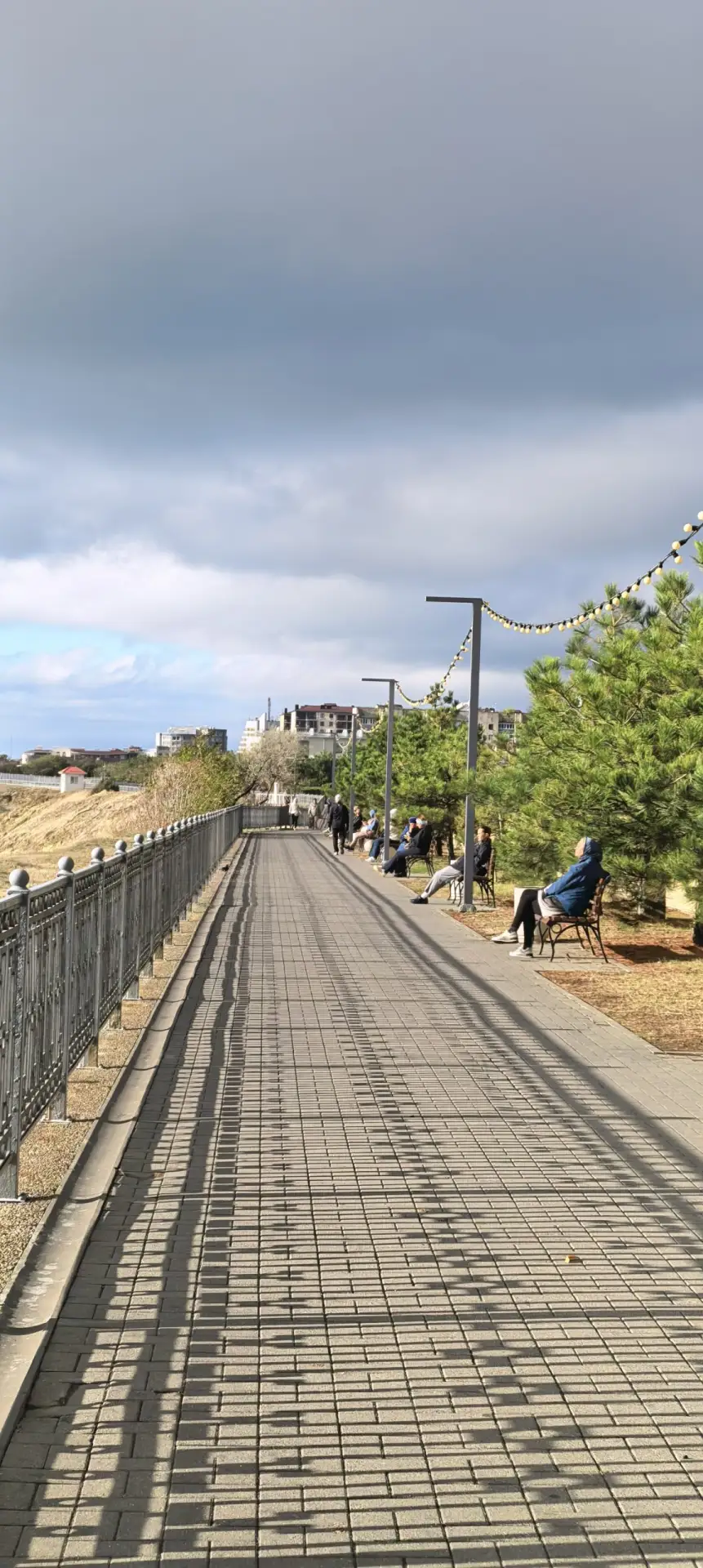Погода наладилась, выглянуло солнце ☀️ , на море очень красиво 🌊