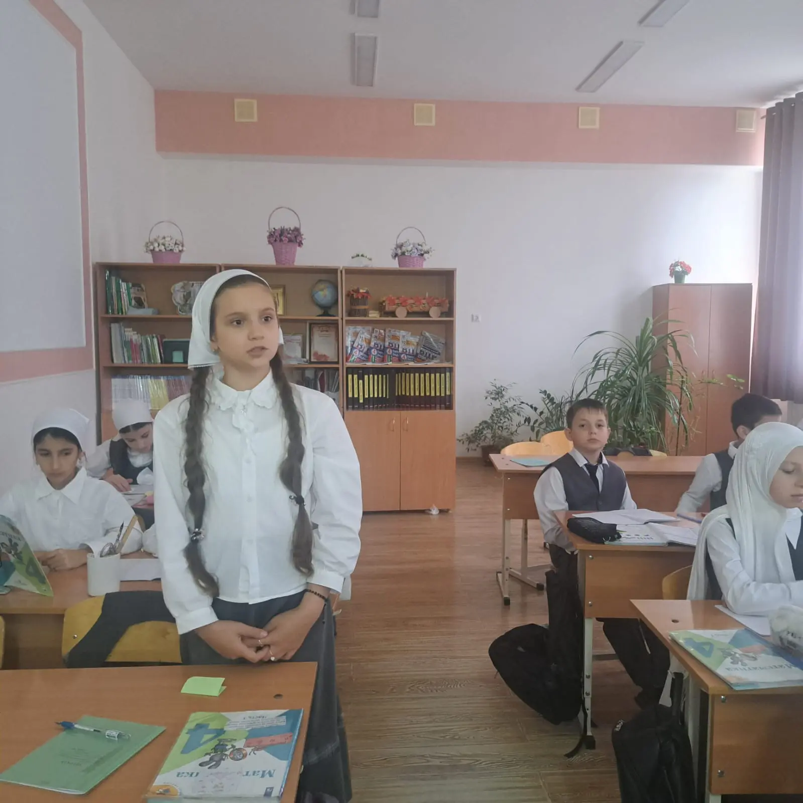 Интегрированный урок -это особый формат занятия, на котором одна тема, проблема или пон...